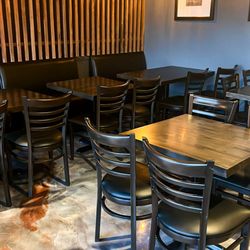 Ginger - Indoor seating