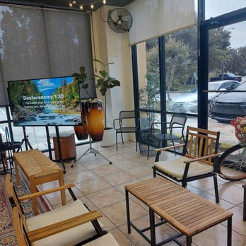 Coffee Hour - Coffee & Tea Near Me - St. Cloud, Florida