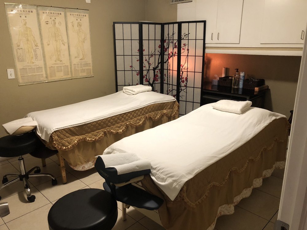Qin Zhang Massage Therapy, St. Petersburg Roadtrippers