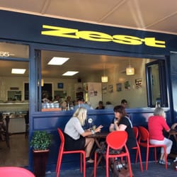 Zest Cafe - Big signage. Can't miss it. (Well I drove past but spotted it pretty quickly!)
