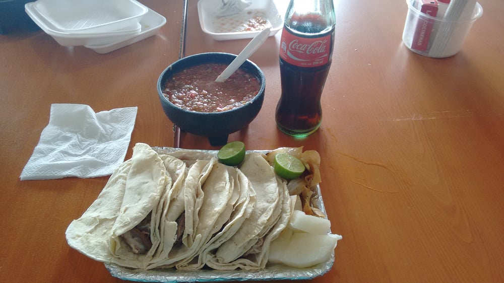 Pollos y Carnitas Los Güeros