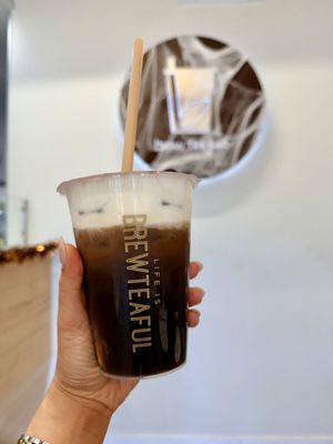 BREW TEA BAR by null