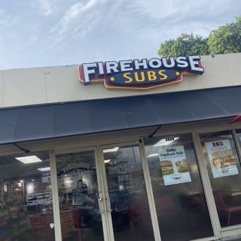 Firehouse Subs - Storefront off Bellaire Blvd - Sandwiches Near Me - Houston, Texas
