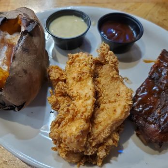 Logan's Roadhouse - Ribs & Chicken Tenders Combo - Steakhouses Near Me - Gulfport, Mississippi Logan's Roadhouse - Ribs & Chicken Tenders Combo - Steakhouses Near Me - Gulfport, Mississippi