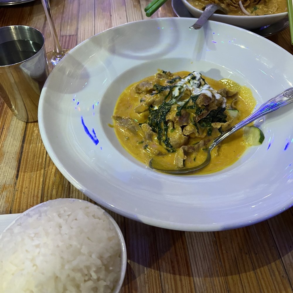 Pestle Rock - Pork curry - Thai Near Me - Seattle, Washington