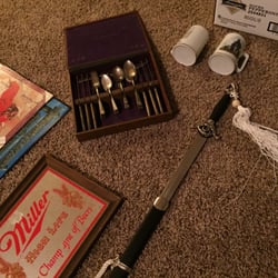 Dale's Country Auction - Never know what you might find. Someone's trash is another's treasure. Thank you for a great night.