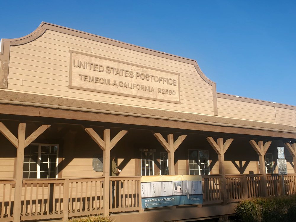 US POST OFFICE Updated September 2024 17 Photos & 27 Reviews