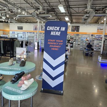 Road Runner Sports - Check in - Sports Wear Near Me - Tempe, Arizona Road Runner Sports - Check in - Sports Wear Near Me - Tempe, Arizona