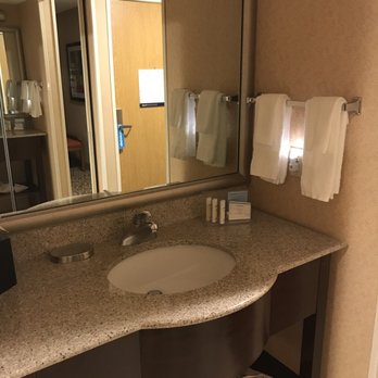 Hampton Inn Spokane - Standard issue bathroom and room. No upgrades for members. - Hotels Near Me - Spokane, Washington