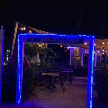 Sal's Ballyhoo's - Seafood Near Me - Key Largo, Florida Sal's Ballyhoo's - Seafood Near Me - Key Largo, Florida