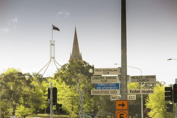 Forrest Hotel and Apartments by null