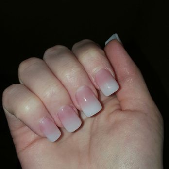Queen's Nails - Ombre color - Nail Salons Near Me - Phoenix, Arizona