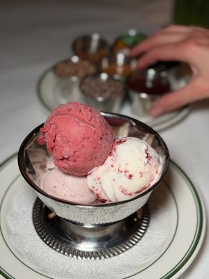 Danny’s by null Danny’s by null