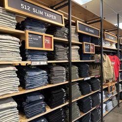 Levi’s Outlet Store