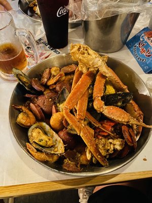 Crab Du Jour Cajun Seafood Restaurant & Bar - Savannah Oglethorpe Mall by null
