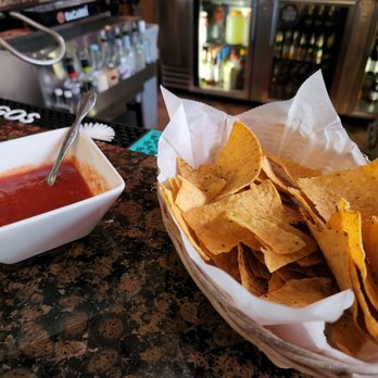 Hay Caramba - a bowl of chips and a bowl of salsa - Mexican Near Me - Park Ridge, Illinois Hay Caramba - a bowl of chips and a bowl of salsa - Mexican Near Me - Park Ridge, Illinois