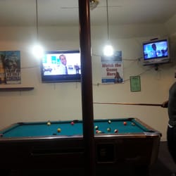 Progressive Elks - A couple tv's and a pool table. Jukebox, patio and grub on Wednesdays.