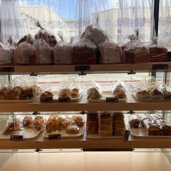 Sheng Kee Bakery & Cafe - Bakeries Near Me - Daly City, California
