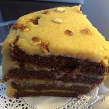Liliha Bakery - Chantilly Cake Slice - Bakeries Near Me - Honolulu, Hawaii Liliha Bakery - Chantilly Cake Slice - Bakeries Near Me - Honolulu, Hawaii