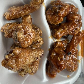 Cora's Best Chicken Wings - Yummmmmmy Wings! Sweet (left) & Spicy (right) - Chicken Wings Near Me - Saint Paul, Minnesota Cora's Best Chicken Wings - Yummmmmmy Wings! Sweet (left) & Spicy (right) - Chicken Wings Near Me - Saint Paul, Minnesota