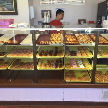 Momma's Donuts - Happy selection at Mama's Donuts! - Donuts Near Me - River Oaks, Texas Momma's Donuts - Happy selection at Mama's Donuts! - Donuts Near Me - River Oaks, Texas