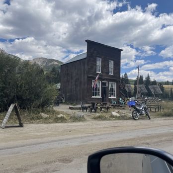 Coffee Lab - Out front, driving past (back toward Crested Butte) - Coffee & Tea Near Me - Mount Crested Butte, Colorado