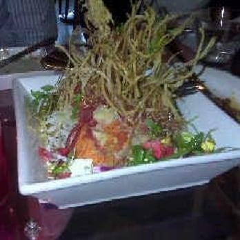Lee - Singapore slaw - Asian Fusion Near Me - Toronto, Ontario