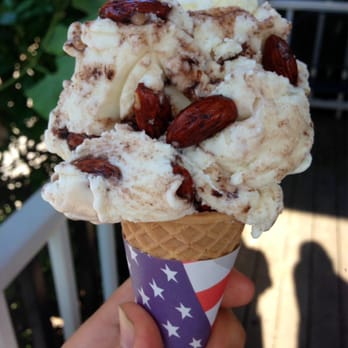 Moo Moo's Creamery - Coconut ice cream with chocolate covered almonds - Ice Cream & Frozen Yogurt Near Me - Cold Spring, New York