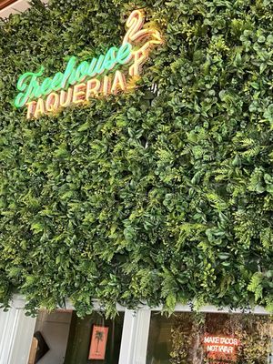 Treehouse Taqueria by null