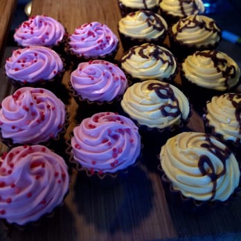Cravings - Små søde cupcakes - Desserts Near Me - Copenhagen, 84