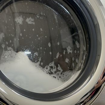 White Water Laundry - Dexter T-400 in action - Laundromat Near Me - Auburn, California