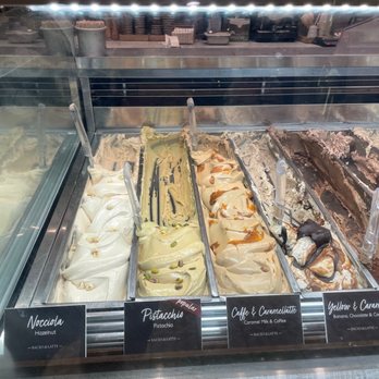 Bacio di Latte - Ice Cream & Frozen Yogurt Near Me - Los Angeles, California