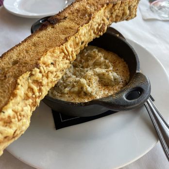Sunset Grille - Crab dip with focaccia bread - Seafood Near Me - Ocean City, Maryland