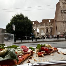 Pizza, and the colosseum