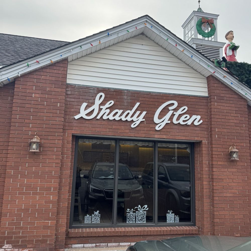 Shady Glen - Front of restaurant in Manchester Ct - Burgers Near Me - Manchester, Connecticut Shady Glen - Front of restaurant in Manchester Ct - Burgers Near Me - Manchester, Connecticut