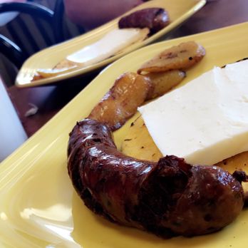 Cafe & Sabor - Arepa de chorizo - Colombian Near Me - Richmond, Virginia Cafe & Sabor - Arepa de chorizo - Colombian Near Me - Richmond, Virginia