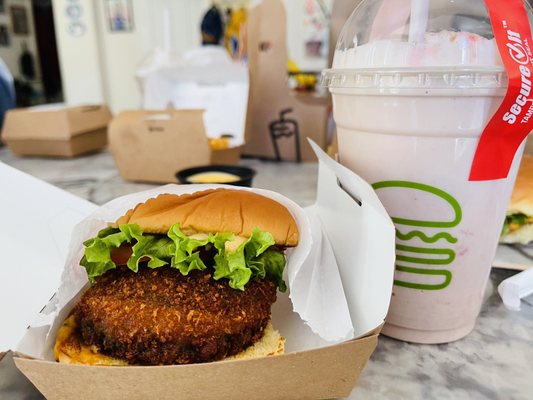 Shake Shack Cherry Creek by null