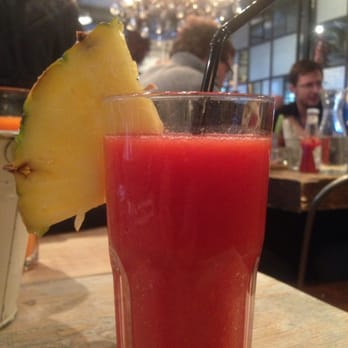 Bill's - Bill's mango & rasberry juice - Modern European Near Me - London, XGL Bill's - Bill's mango & rasberry juice - Modern European Near Me - London, XGL