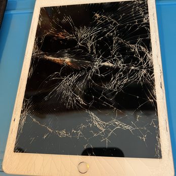 Crack’D Mobile Cell-phone Repair - iPad Air before screen repair - Mobile Phone Repair Near Me - Menifee, California Crack’D Mobile Cell-phone Repair - iPad Air before screen repair - Mobile Phone Repair Near Me - Menifee, California