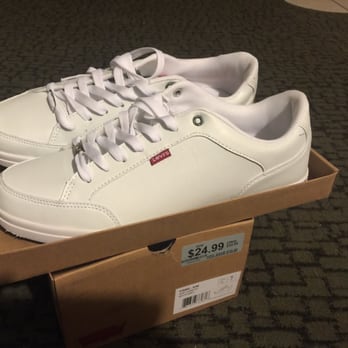 WSS - See a Good deal TAKE IT!!!! - Shoe Stores Near Me - Bell, California WSS - See a Good deal TAKE IT!!!! - Shoe Stores Near Me - Bell, California