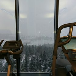 Kurspa Luxury Spa at Sparkling Hill Resort - Exercise while staying warm in winter