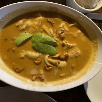 Sushi-Thai Downtown - Chicken curry - Sushi Bars Near Me - Naples, Florida