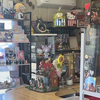 Broadway Donuts - Donuts Near Me - Sacramento, California Broadway Donuts - Donuts Near Me - Sacramento, California