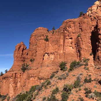 Sedona - Sedona - a red rock formation - Food Trucks Near Me Sedona - Sedona - a red rock formation - Food Trucks Near Me