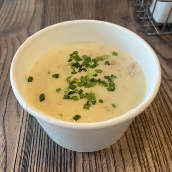 Hook & Anchor - Clam Chowder - Seafood Near Me - Costa Mesa, California Hook & Anchor - Clam Chowder - Seafood Near Me - Costa Mesa, California