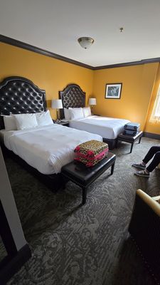 Clarendon Hotel by null
