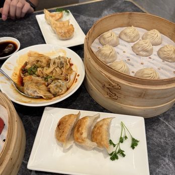 Paradise Dynasty - A2. Signature Original Xiao Long Bao (10pcs), Chili Wontons, Pan-Fried Gyoza - Chinese Near Me - Glendale, California Paradise Dynasty - A2. Signature Original Xiao Long Bao (10pcs), Chili Wontons, Pan-Fried Gyoza - Chinese Near Me - Glendale, California