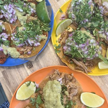 Taqueria Ramirez - Pastor, sundero, longanisa, tripa - Mexican Near Me - Brooklyn, New York