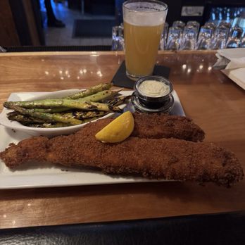The Griffon Brewery and Gastropub - Breaded fish fry - Lounges Near Me - Lewiston, New York The Griffon Brewery and Gastropub - Breaded fish fry - Lounges Near Me - Lewiston, New York