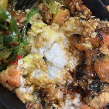 Pokitomik - when i first dug into my bowl and revealed the rice mush - Poke Near Me - Northridge, California Pokitomik - when i first dug into my bowl and revealed the rice mush - Poke Near Me - Northridge, California